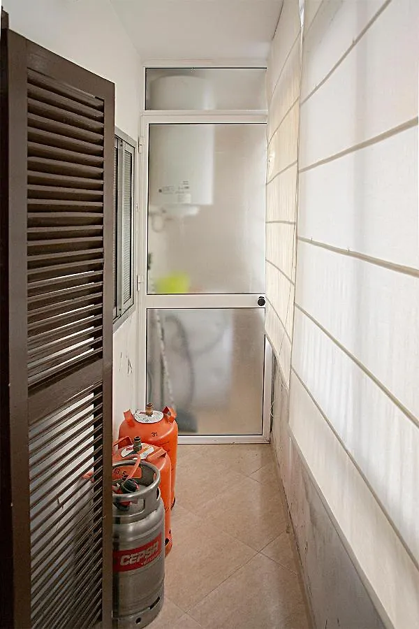 Checkinn - Apartamento De 3 Dormitorios En Triana