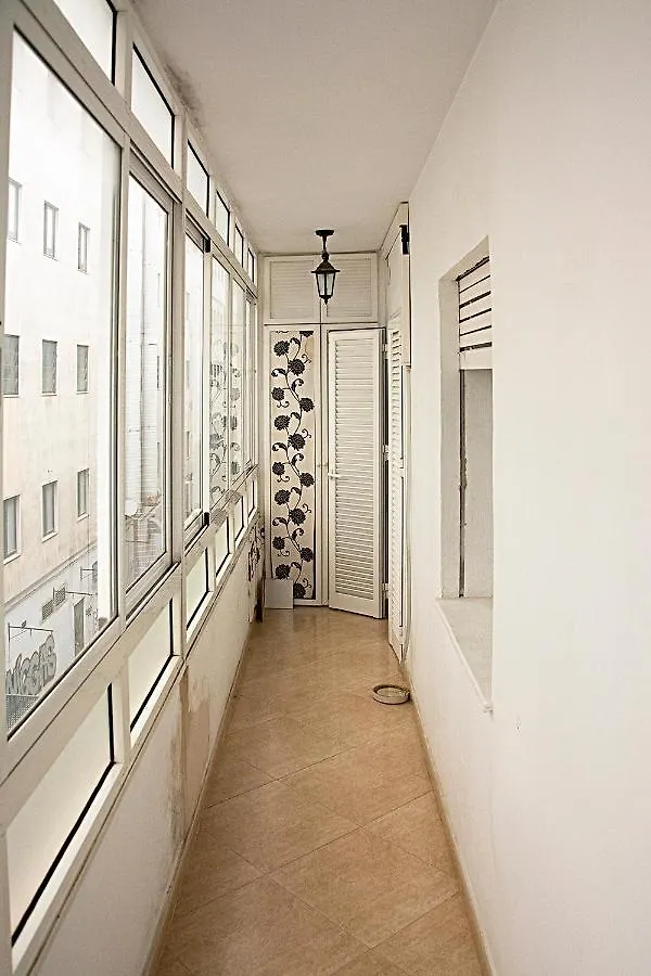 Checkinn - Apartamento De 3 Dormitorios En Triana 0*, Seville Spain