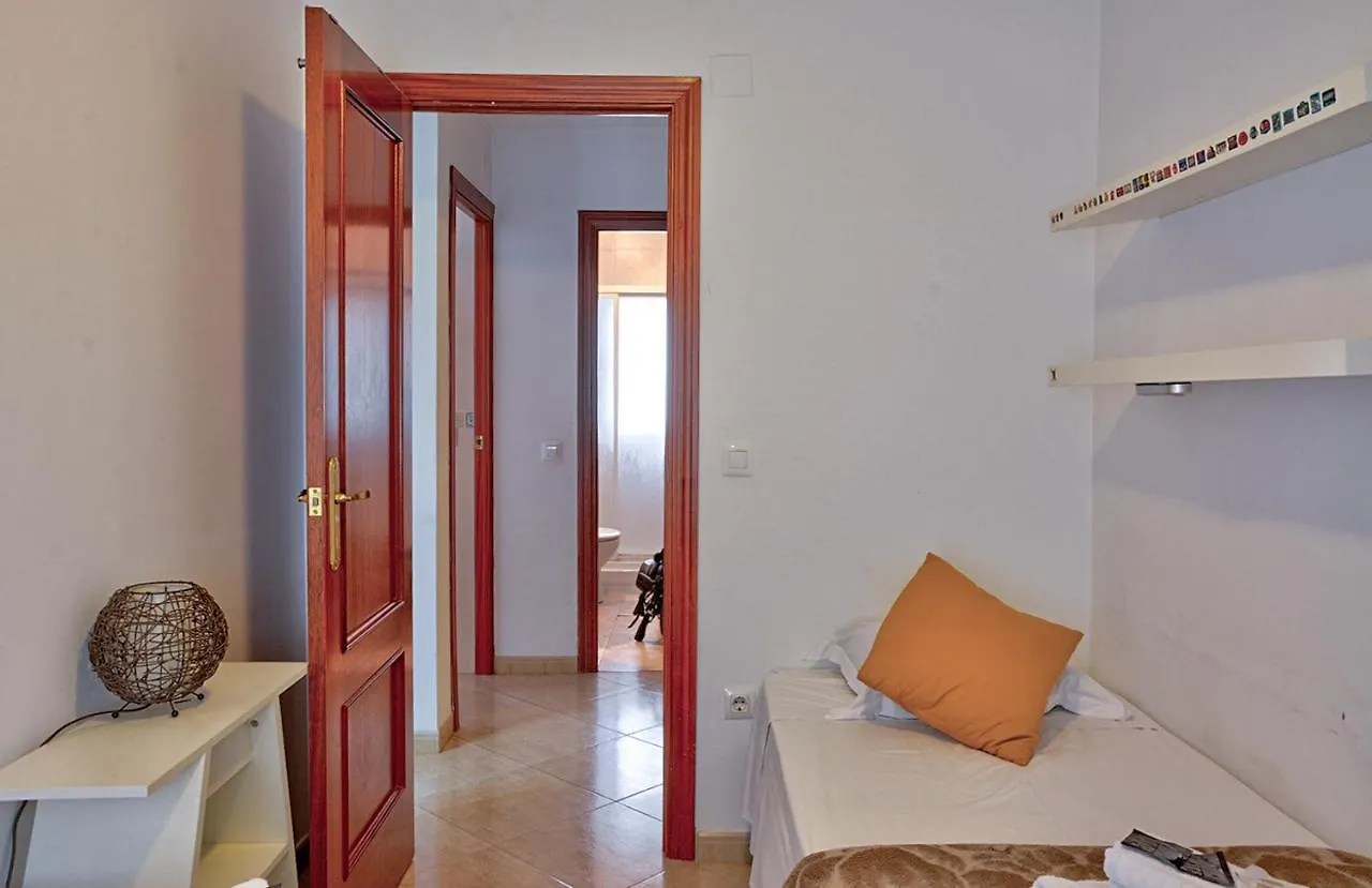 Checkinn - Apartamento De 3 Dormitorios En Triana